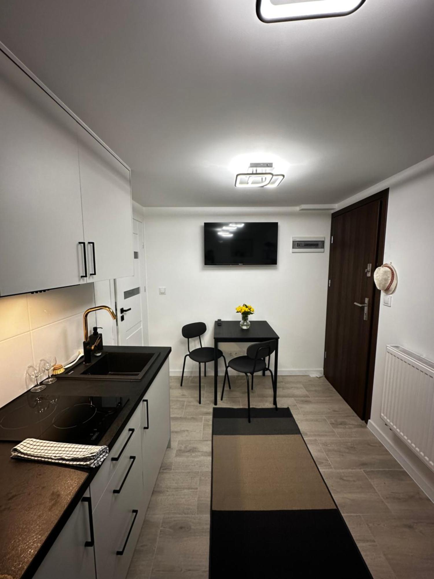 Apartamento Skwerowa Nest Cracovia Exterior foto